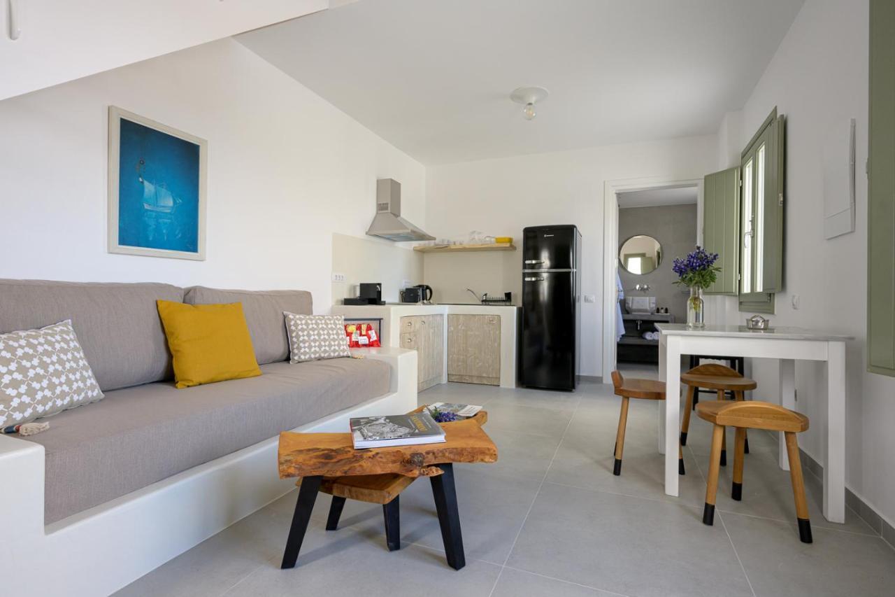 Oia Kissiri - Private Pool Villas 외부 사진