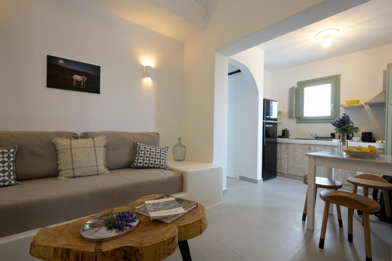 Oia Kissiri - Private Pool Villas 외부 사진