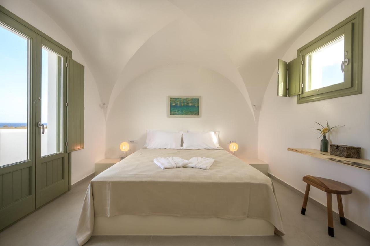 Oia Kissiri - Private Pool Villas 외부 사진
