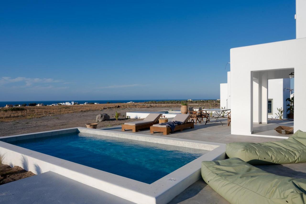 Oia Kissiri - Private Pool Villas 외부 사진